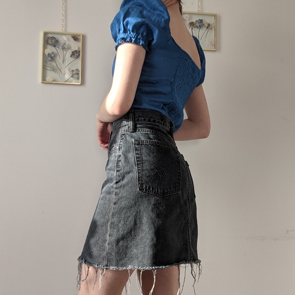 H&M royal blue blouse. Size small. - Picture 5 of 5